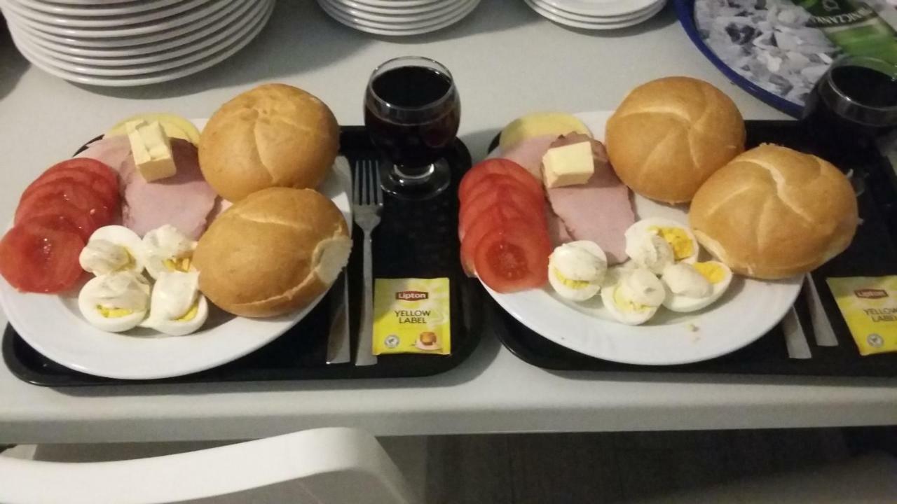 Oświęcim Motel Lunar מראה חיצוני תמונה